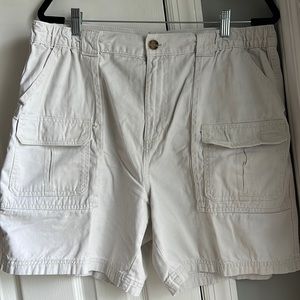 Men’s cargo shorts